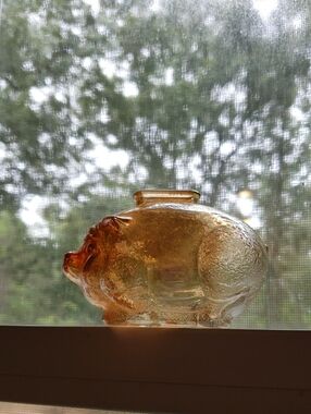 Anchor Hocking Amber Glass Pig Figurine